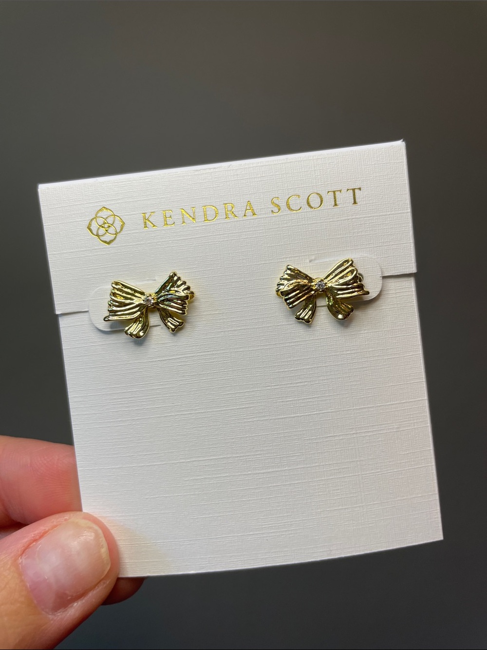 Kendra Scott X LoveShackFancy Gold Bow Stud Earrings - NWT $65 MSRP - Picture 2 of 3